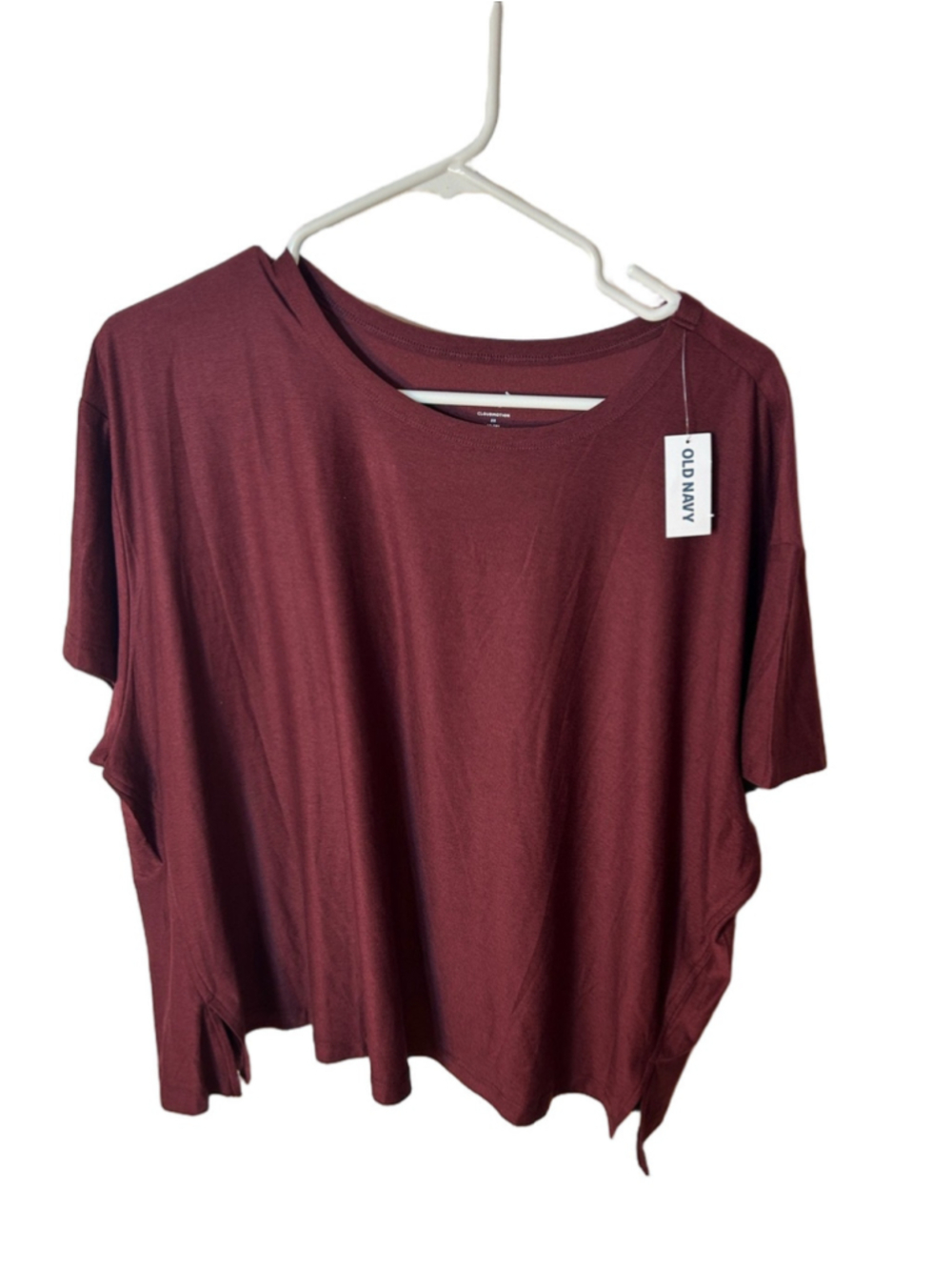 Old Navy Active CloudMotion women’s Maroon Short-Sleeve Tee size 2X